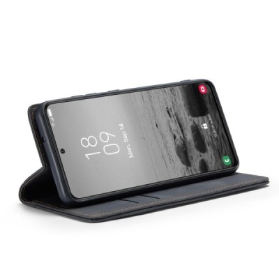 Samsung Galaxy S23 (SM-S911) CaseMe Retro Solid Flip Case Book - Black | Priedai.lt