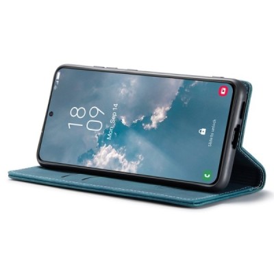 Samsung Galaxy S24 (SM-S921) CaseMe Retro Solid Flip Case Book - Green | Priedai.lt