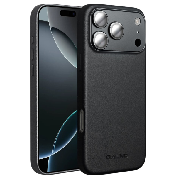 "QIALINO" Slim MagSafe case cover - black (iPhone 17 Pro Max)