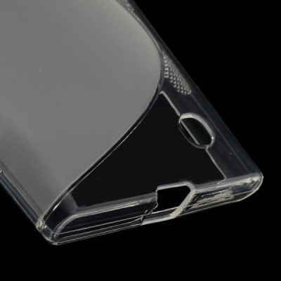 Nokia Lumia 730 (735) skaidrus (permatomas) kieto silikono TPU dėklas - nugarėlė / Priedai.lt