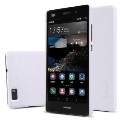 Huawei P8 Lite Nillkin Frosted Shield baltas plastikinis dėklas + apsauginė ekrano plėvelė / Priedai.lt