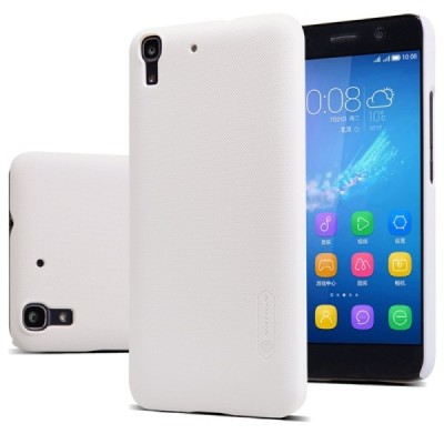 Huawei Y6 Nillkin Frosted Shield baltas plastikinis dėklas + apsauginė ekrano plėvelė / Priedai.lt