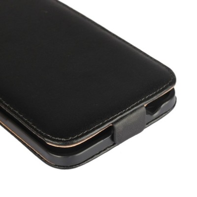 Samsung Galaxy J3 2016 (J320) klasikinis vertikaliai atverčiamas juodas odinis dėklas / Priedai.lt