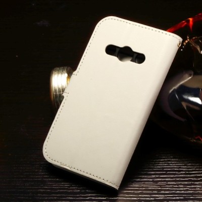 Samsung Galaxy Xcover 3 (G388) atverčiamas baltas odinis dėklas - piniginė / Priedai.lt