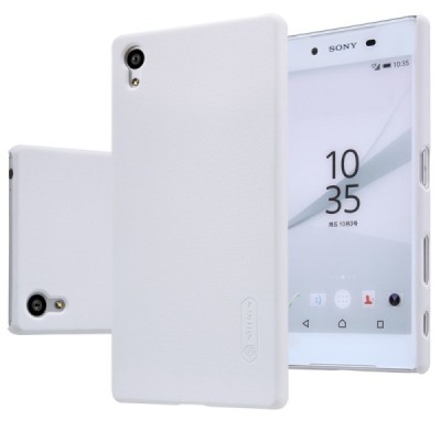 Sony Xperia Z5 Nillkin Frosted Shield baltas plastikinis dėklas + apsauginė ekrano plėvelė / Priedai.lt