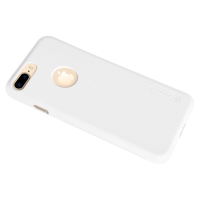 Nillkin Frosted Shield Apple iPhone 7 Plus (iPhone 8 Plus) baltas plastikinis dėklas + apsauginė ekrano plėvelė / Priedai.lt