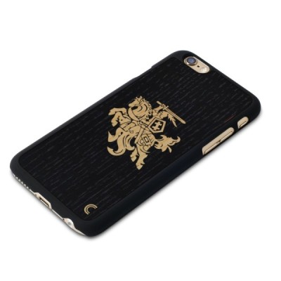 Apple iPhone 6 (6s) „Crafted Cover“ Juodas Vytis natūralaus medžio dėklas (šviesus medis) / Priedai.lt