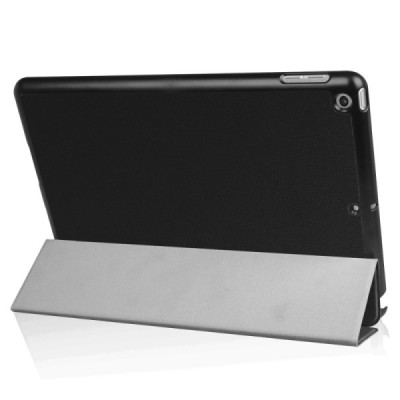 Apple iPad 9.7" 2017 (iPad 9.7" 2018) atverčiamas juodas odinis dėklas - knygutė / Priedai.lt