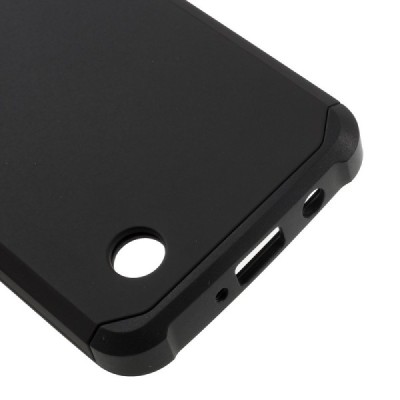 Sustiprintos apsaugos LG K8 2017 (X240, M200N) juodas kieto silikono (TPU) ir plastiko dėklas / Priedai.lt