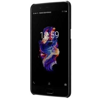 OnePlus 5 (OnePlus Five) Nillkin Frosted Shield juodas plastikinis dėklas / Priedai.lt
