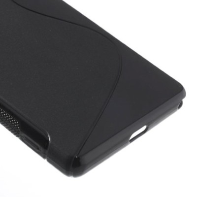 Sony Xperia Z2 (D6503, D6502, D6543) „S-Line“ kieto silikono TPU juodas dėklas - nugarėlė / Priedai.lt