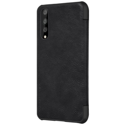 Prabangus „Nillkin“ Qin serijos juodas odinis atverčiamas Huawei P20 Pro dėklas - knygutė / Priedai.lt