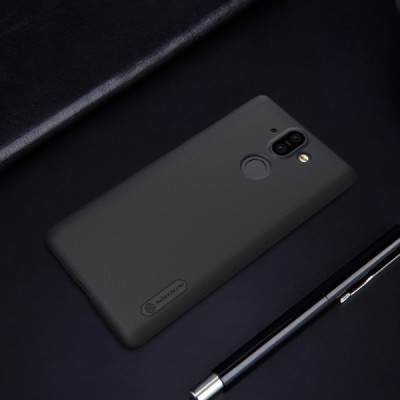 Nillkin Frosted Shield Nokia 8 Sirocco (Nokia 9) juodas plastikinis dėklas + apsauginė ekrano plėvelė / Priedai.lt