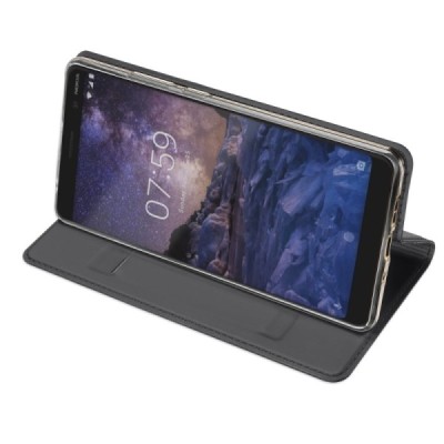 „Dux Ducis“ Skin serijos Nokia 7 Plus juodas odinis atverčiamas dėklas / Priedai.lt