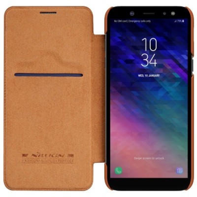 Prabangus „Nillkin“ Qin serijos rudas odinis atverčiamas Samsung Galaxy A6+ 2018 (A605F) dėklas - knygutė / Priedai.lt