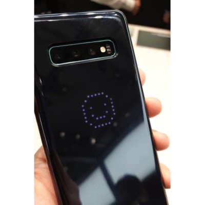 Samsung Galaxy S10+ (G975) Led Cover juodas plastikinis dėklas / Priedai.lt