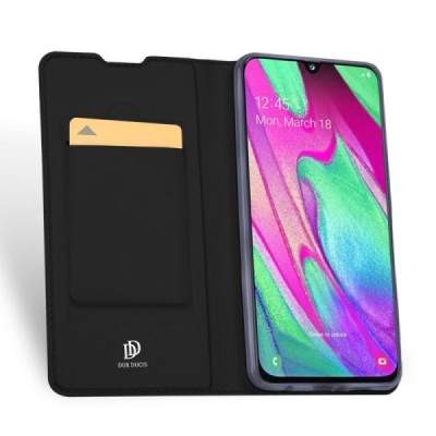 „Dux Ducis“ Skin serijos Samsung Galaxy A40 (A405F) juodas odinis atverčiamas dėklas / Priedai.lt