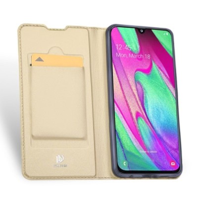 „Dux Ducis“ Skin serijos Samsung Galaxy A40 (A405F) auksinis odinis atverčiamas dėklas / Priedai.lt