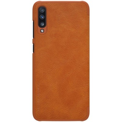 Prabangus „Nillkin“ Qin serijos rudas odinis atverčiamas Samsung Galaxy A70 (A705F) dėklas / Priedai.lt