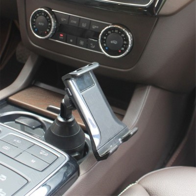 Automobilinis planšetės laikiklis tvirtinamas puodelio vietoje / Priedai.lt
