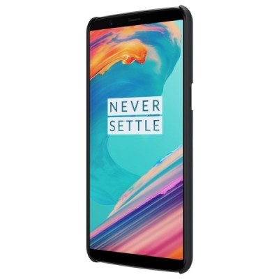 OnePlus 5T Nillkin Frosted Shield juodas plastikinis dėklas | Priedai.lt