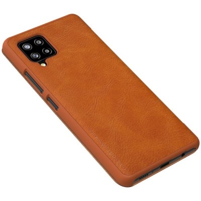 Prabangus „Nillkin“ Qin serijos rudos odinis atverčiamas Samsung Galaxy A42 5G dėklas | Priedai.lt
