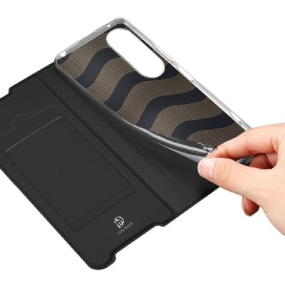 „Dux Ducis“ Skin serijos Sony Xperia 1 IV juodas odinis atverčiamas dėklas | Priedai.lt