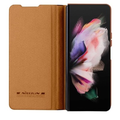 Prabangus „Nillkin“ Qin Pro serijos rudas odinis atverčiamas Samsung Galaxy Z Fold4 5G (F936B) dėklas | Priedai.lt