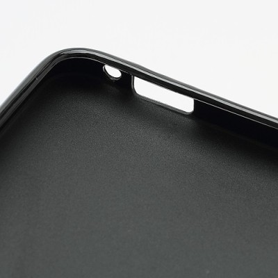 Silikoninis HTC One M7 juodas dėklas (Dėkliukas) / Priedai.lt