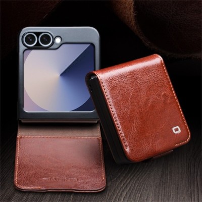 Samsung Galaxy Flip7 FE / Flip6 "QIALINO" flip-up leather case cover - brown | Priedai.lt