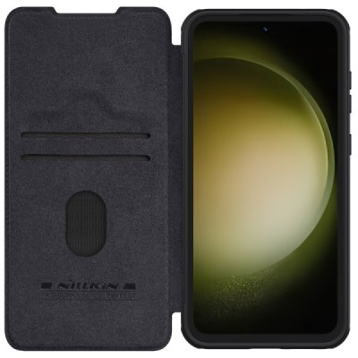 Prabangus „Nillkin“ Qin Pro serijos juodas odinis atverčiamas Samsung Galaxy S23 FE (Fan Edition) dėklas | Priedai.lt